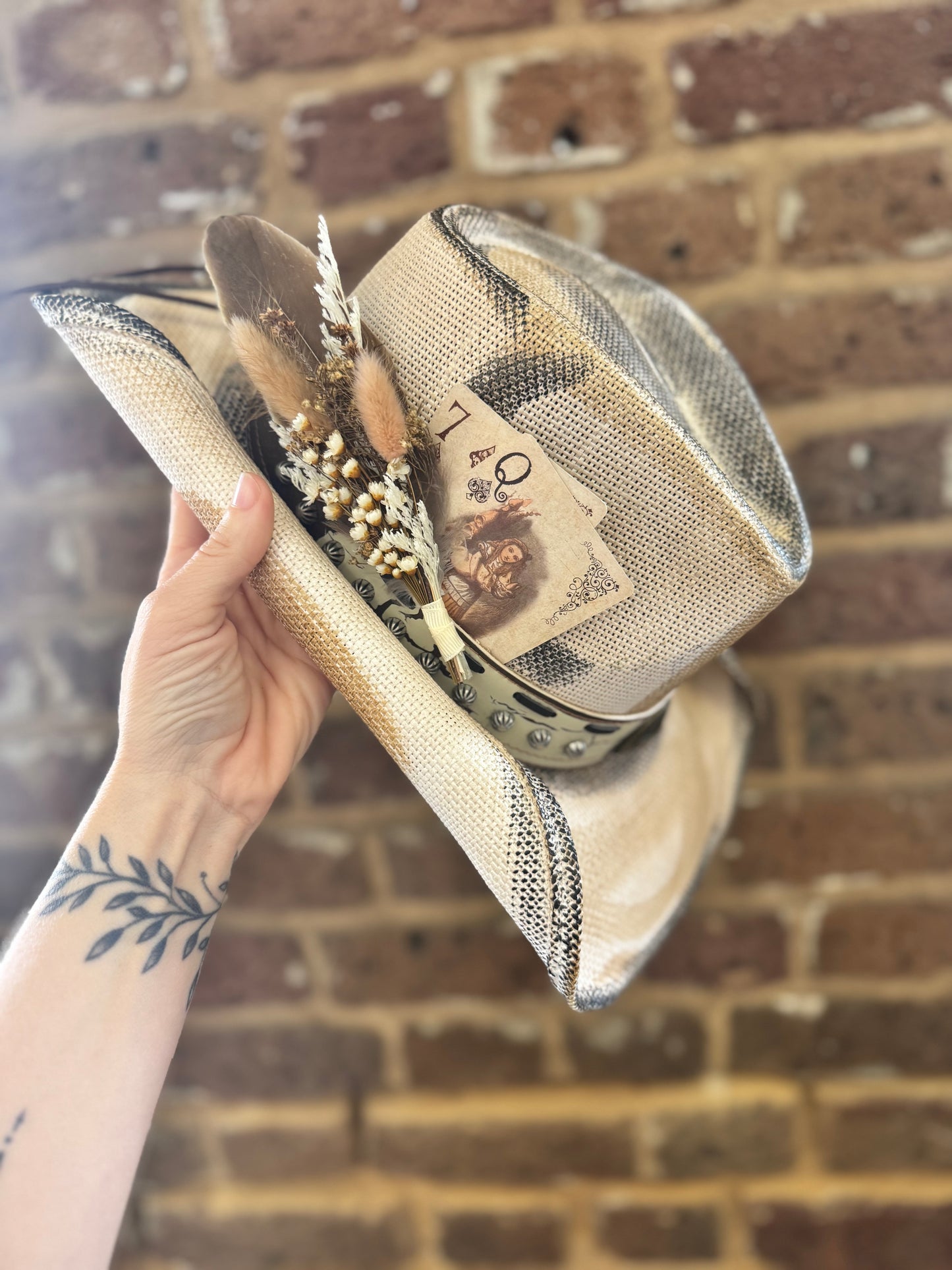 🐰 CEMENT Hat Raffle x3 Hats🐰