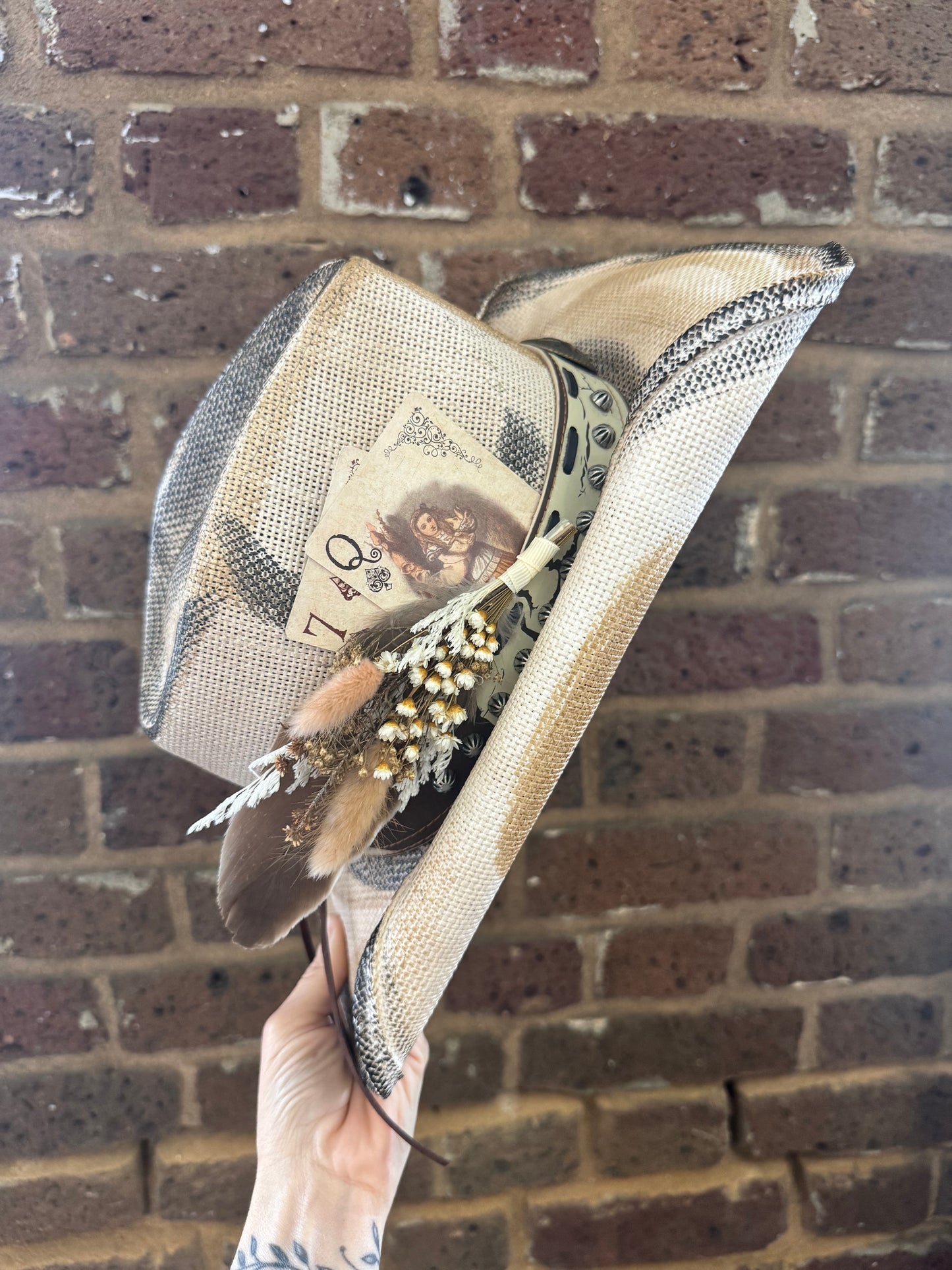 🐰 CEMENT Hat Raffle x3 Hats🐰